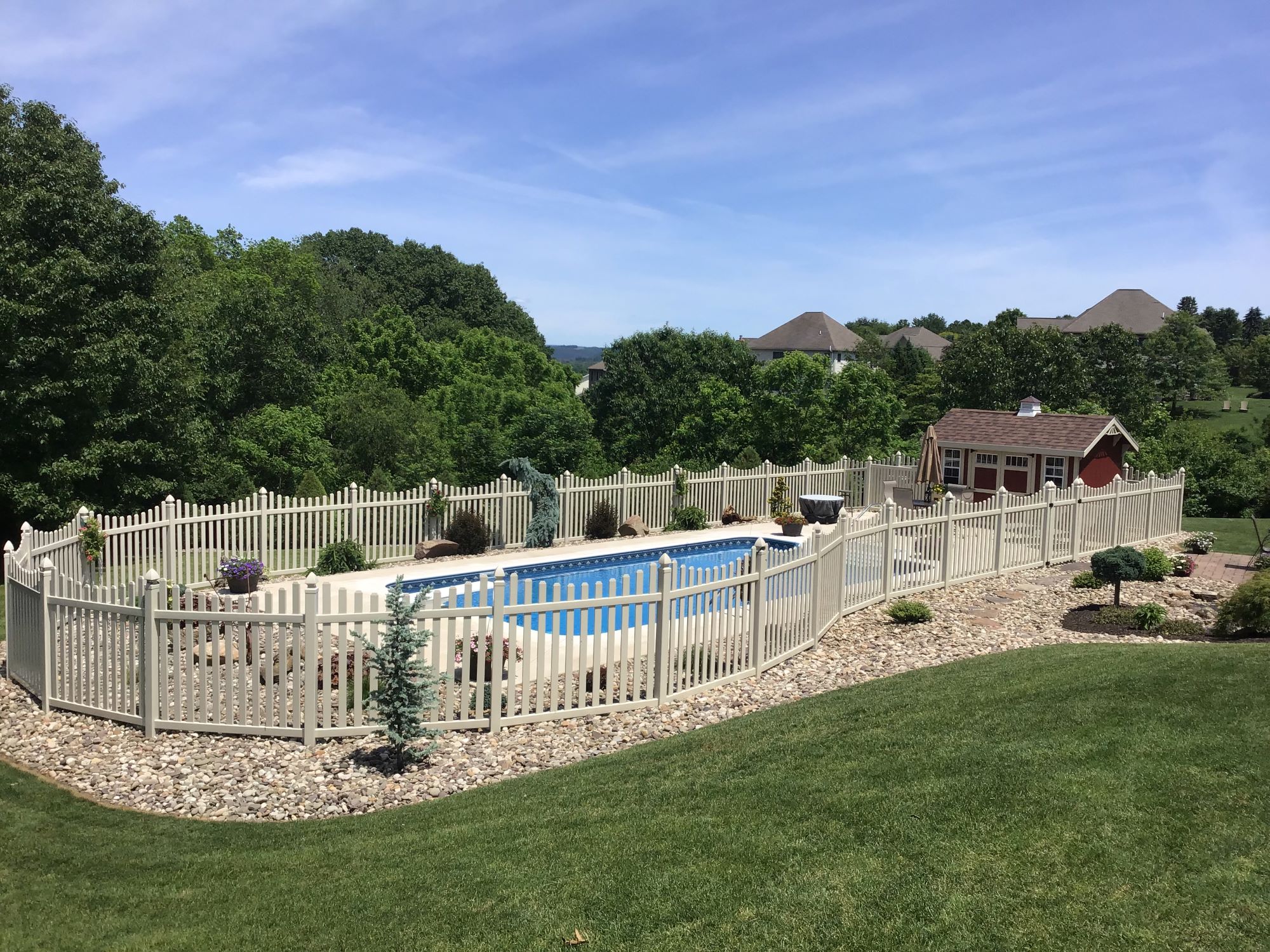 vinyl fence